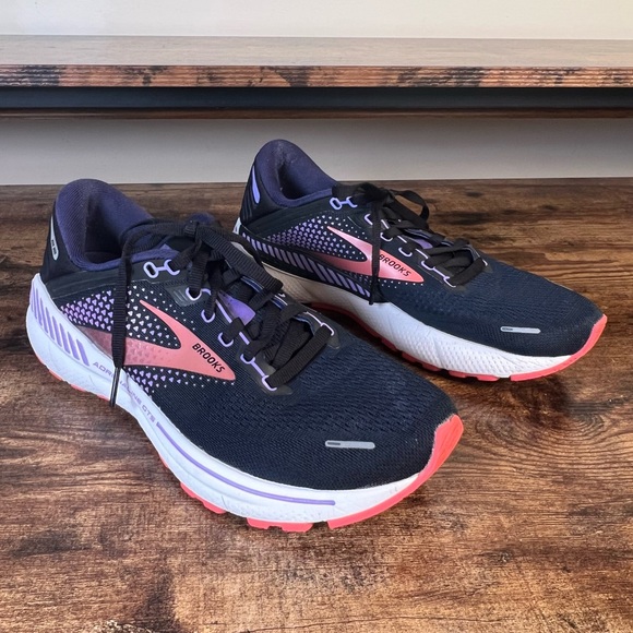 Brooks Sneakers Adrenaline GTS 22 Athletic Running Shoe Purple Pink women's 8.5 - Picture 2 of 14